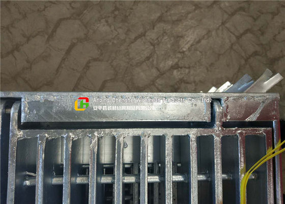 Da tampa de aço do dreno da grelha da dobradiça/parafuso linhas simples para a planta de tratamento de esgotos